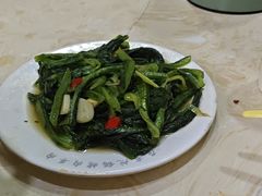 清炒油麦菜-尕有炕锅烤羊肉