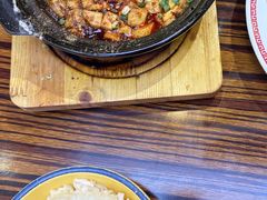 -山城欢现炒食堂(上海城店)