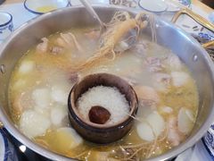 -朴小妹人参鸡汤火锅(长白山万达店)