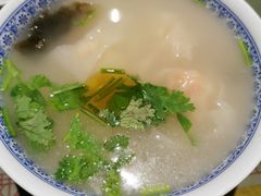 虾肉馄饨-松针蔡记蒸饺(花园路店)