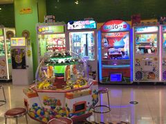 -汤姆熊欢乐世界(红博会展购物广场店)