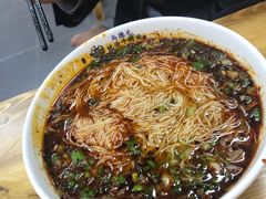 -马德元纯汤牛肉面(太奥广场店)