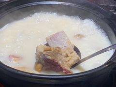 -有一锅·野生菌黑山羊腊排骨火锅(古城北门店)