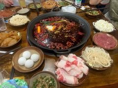 -黄潇洒老火锅(九眼桥宏济巷店)