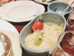-马迭尔德式西餐精酿啤酒屋(中央大街店)