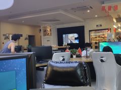 -杰拉电竞·网咖(西湖区文三路店)