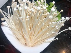 -热火朝天鲜切牛肉火锅(南强街巷店)