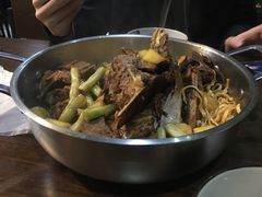 -内蒙焖面大盆骨餐馆(山大路店)