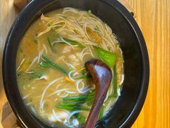 -勺子米线·云南传统小吃市集(四方街店)