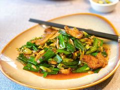 农家小炒肉-柴门头啖汤·经典川菜·慢火汤品(锦城万达店)