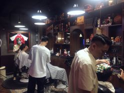 点击看大图 -行运理发厅