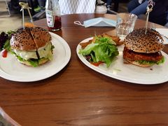 招牌牛肉汉堡-UPPER KITCHEN(延安路店)
