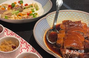 Nanjing Red Braised Oven-Roasted Duck