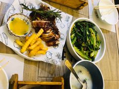 -茶港·点心·啫啫煲(范湖万达广场店)