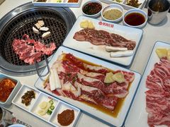 -韩香福烤肉庄园(文化西路店)