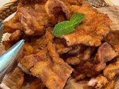 青岛老炸肉-开海·红岛海鲜虾水饺(石老人店)