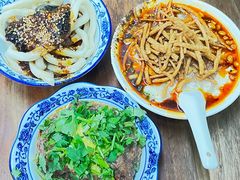 -小谭豆花(西大街店)
