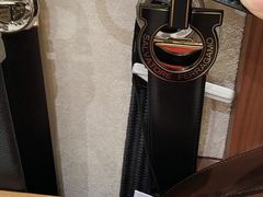 -De Bijenkorf百货公司