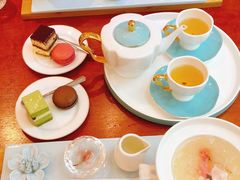 -燕庭·纯燕窝·甜品下午茶(南京西路店)