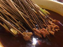-拈签一笑黄牛肉辣卤串串