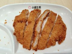 -小杨生煎(金山百联购物中心3楼店)