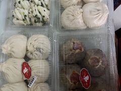 -白玉兰食品甜凤店(合生汇店)