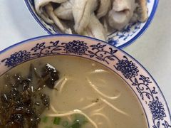 -明呈黄鱼面馆(斜土路店)