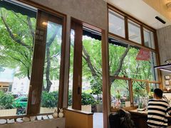 -慢象咖啡(台江店)