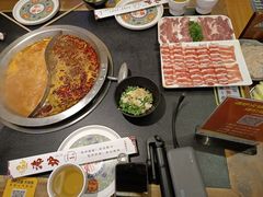 -沸炉重庆老火锅(军事博物馆店)