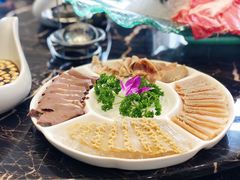 -秦宝雪花牛肉养生火锅(大兴九臻店)