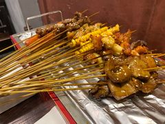 -亮亮烧烤(积玉桥总店)