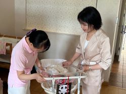 -童谣里医疗级月子中心(独栋湖景店)
