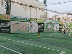 -飞梦少儿足球培训(塘桥校区)
