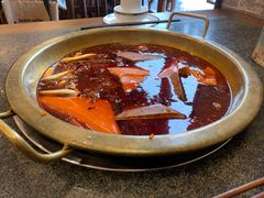 -小天鹅火锅·一线江景洪鼎旗舰店(洪崖洞店)