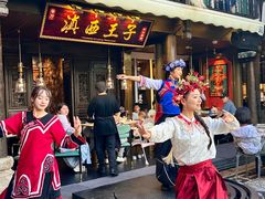 -桥边小楼·手工云南菜·古城观景小楼