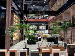 -半山书局(新世纪商城店)