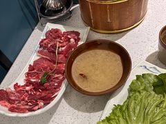 -贵府酸汤牛肉火锅·贵州老字号(飞山街店)