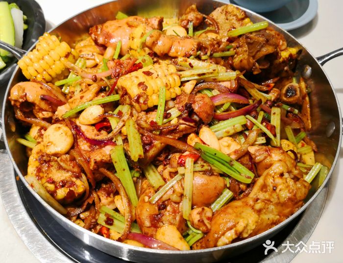 小街猪手(团结湖店)干锅猪蹄锅图片