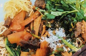 Bamboo Shoot Dry Beef Noodles