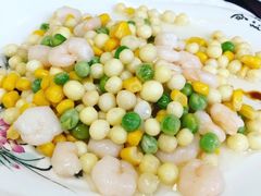 鸡头米炒虾仁-七的湖·晚芳亭·阳澄湖农家菜·大闸蟹(莲花岛店)