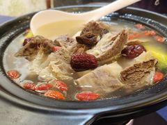 -伊带伊路新疆美食府(呼家楼店)