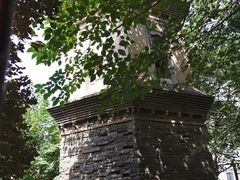 -宝庆寺塔