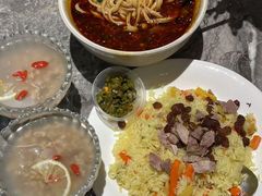 -安泊尔牛肉面(北滨河路店)