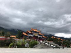-三塔倒影公园