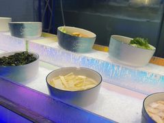 -曼格活海鲜·牛排自助(光明蓝鲸店)