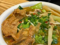 -牛八宝桂林米粉(八里庄店)