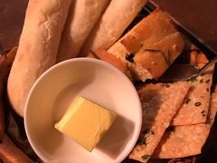 -斯普汇生蚝牛排馆(中骏世界城店)
