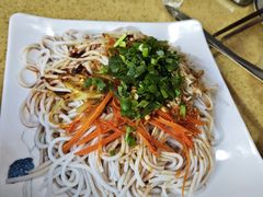 -东巴谷野生菌火锅餐厅
