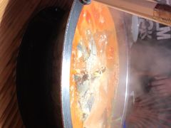 -野山舂·贵州现舂酸汤火锅(鸿通城店)