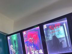 -荒岛实景沉浸密室(江汉路1店)